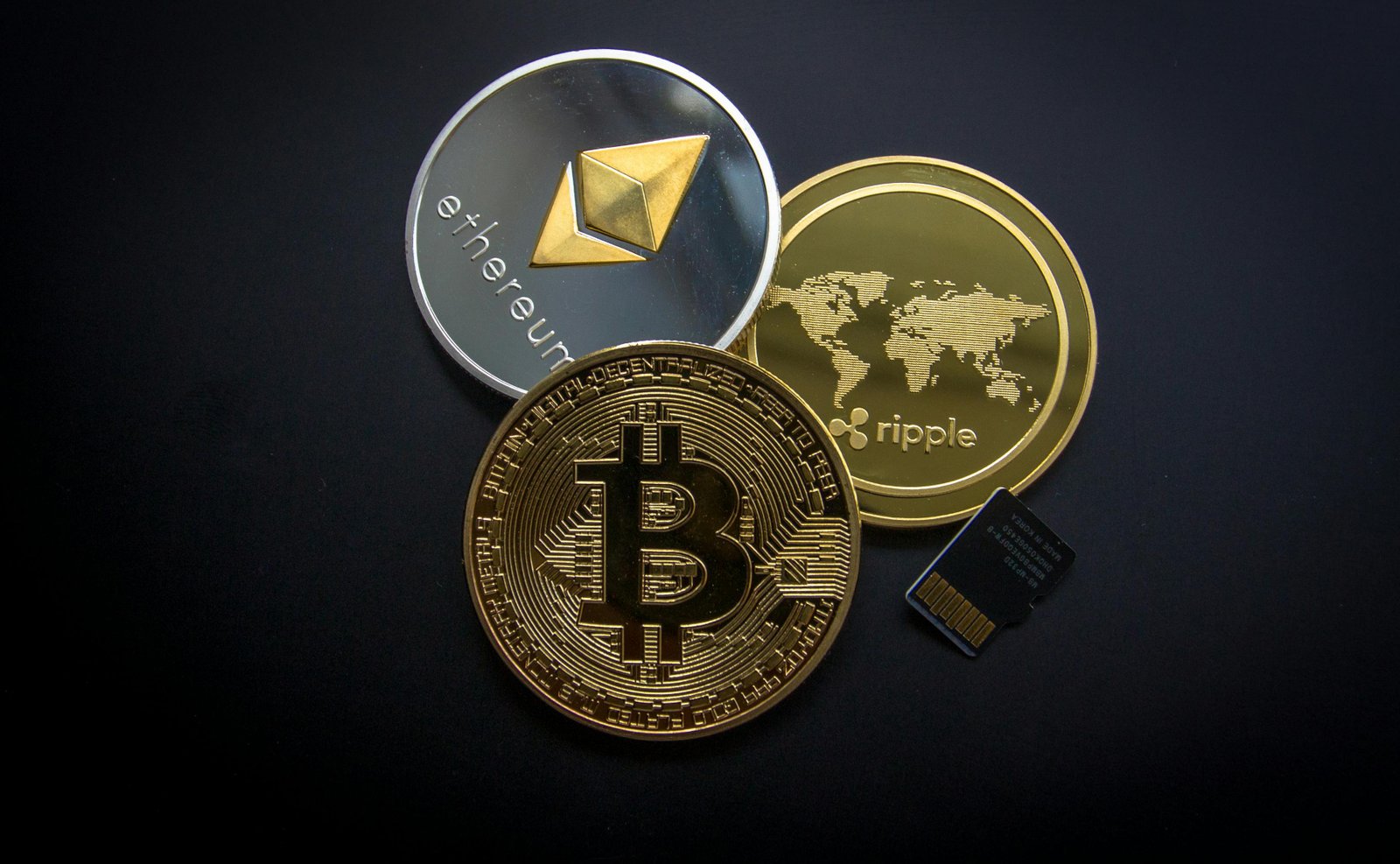 Is Cryptocurrency Investment Right for You? Exploring the Pros and Cons Is Cryptocurrency Investment Right for You? Exploring the Pros and Cons