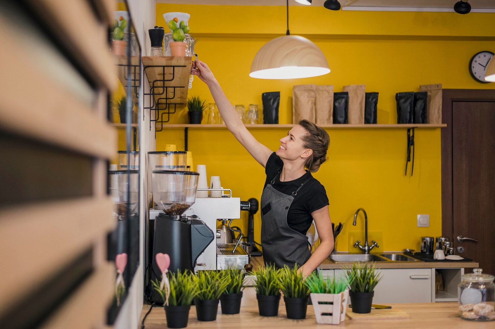 Small Business Management Tips: Navigating Challenges Small Business Management Tips: Navigating Challenges
