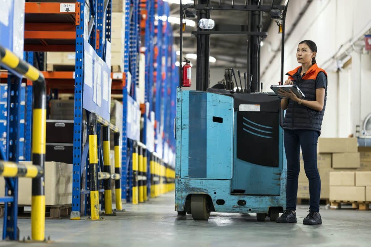 E-commerce Logistics and Fulfilment E-commerce Logistics and Fulfilment